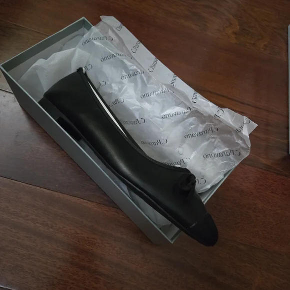 Women's Black Ballet Flat with Suede Toe and Bow - Picture 3 of 8